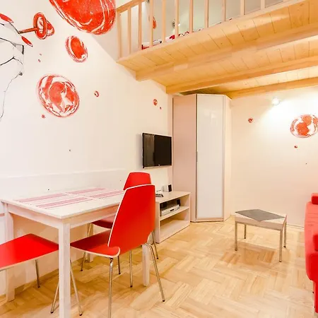 Krak Apartment *